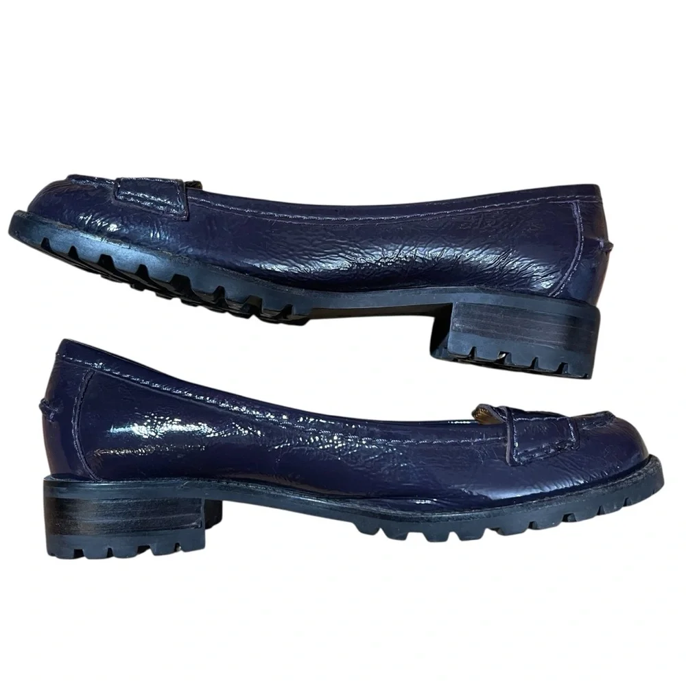 Michael Kors Dark Plum Patent Leather Penny Loafers Lug Sole Flats Size 5.5‎